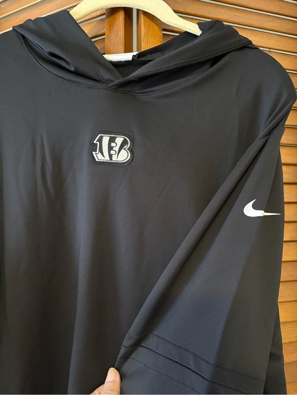 NFL Bengals On Field Women’s elevated Hooded Crewneck w/embroidered logo